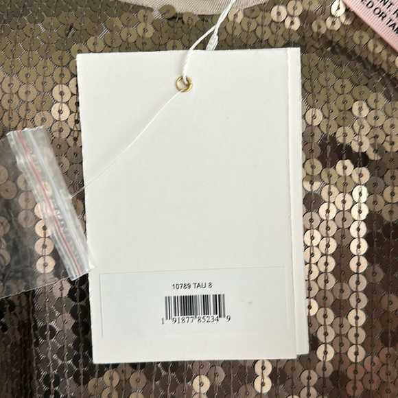 NWT Mac Duggal Sequin Embellished Long Sleeve High Neck Mini Dress Taupe 8 - Picture 6 of 8